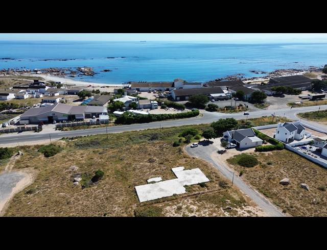 818M² VACANT LAND FOR SALE IN DA GAMA BAY